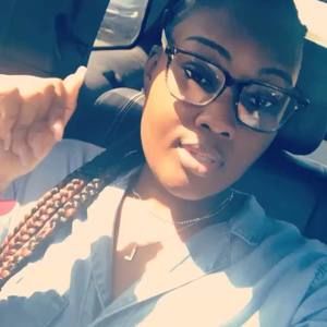 Meet your Posher, Dana